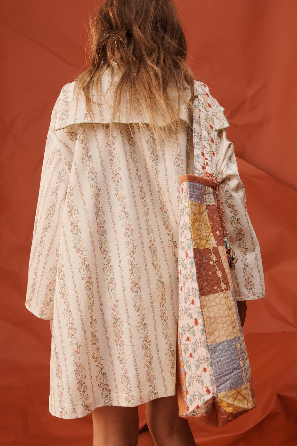 Платье с шарфом в цветочном принте (limited edition)