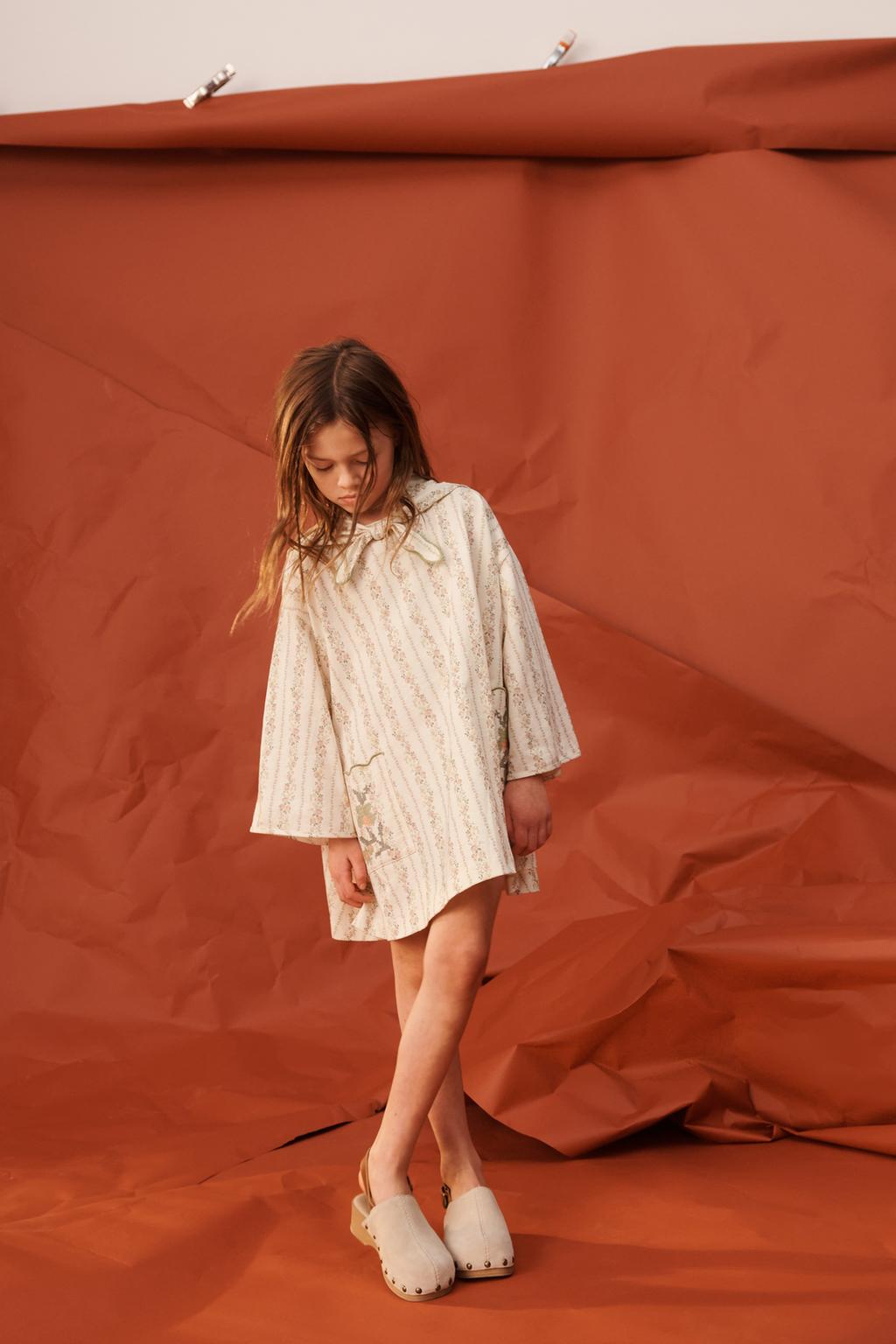 Платье с шарфом в цветочном принте (limited edition)