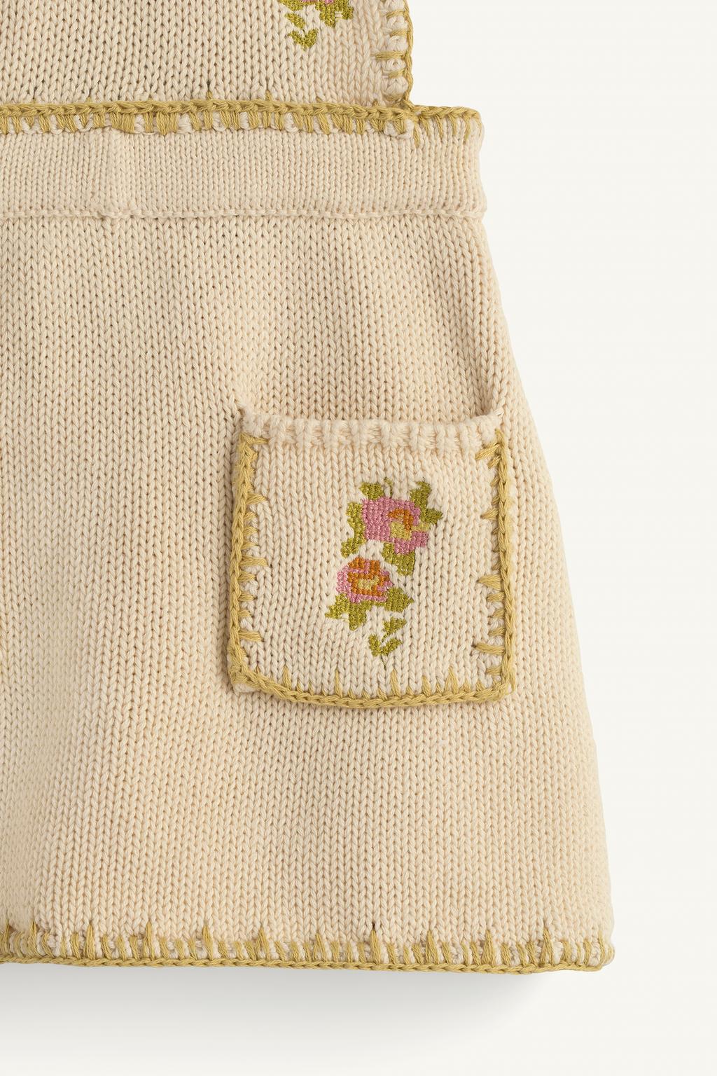 Платье с вышивкой крестиком и аппликацией цветов zara limited edition