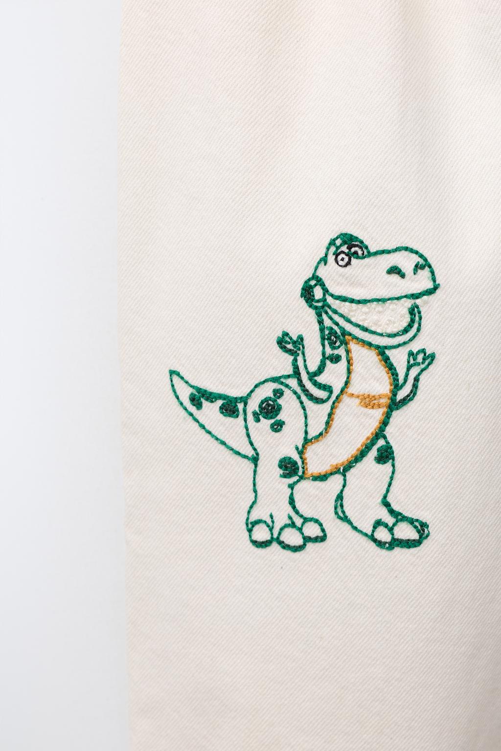 БРЮКИ ИЗ САРЖИ С ВЫШИВКОЙ TOY STORY © DISNEY PIXAR