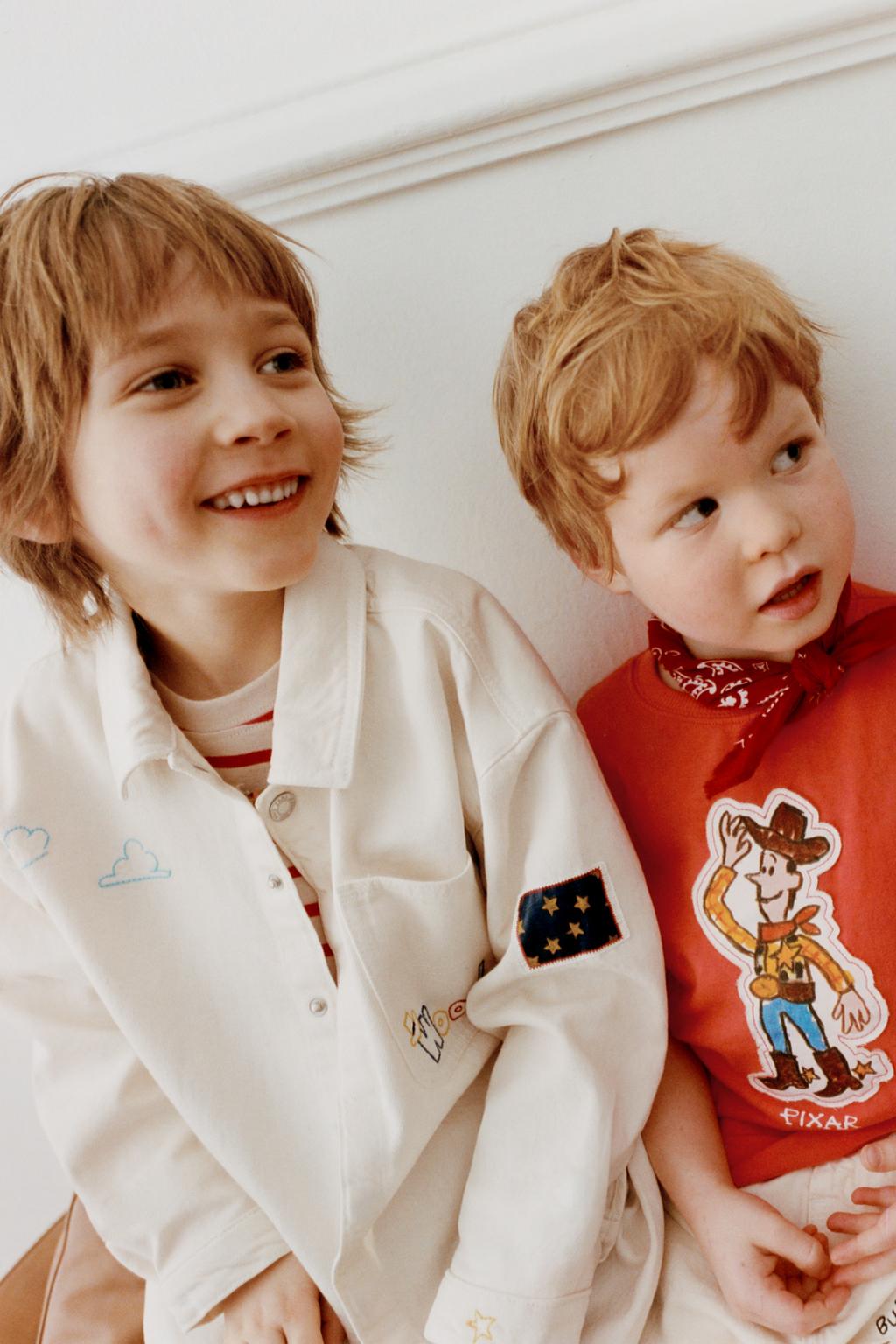 БРЮКИ ИЗ САРЖИ С ВЫШИВКОЙ TOY STORY © DISNEY PIXAR