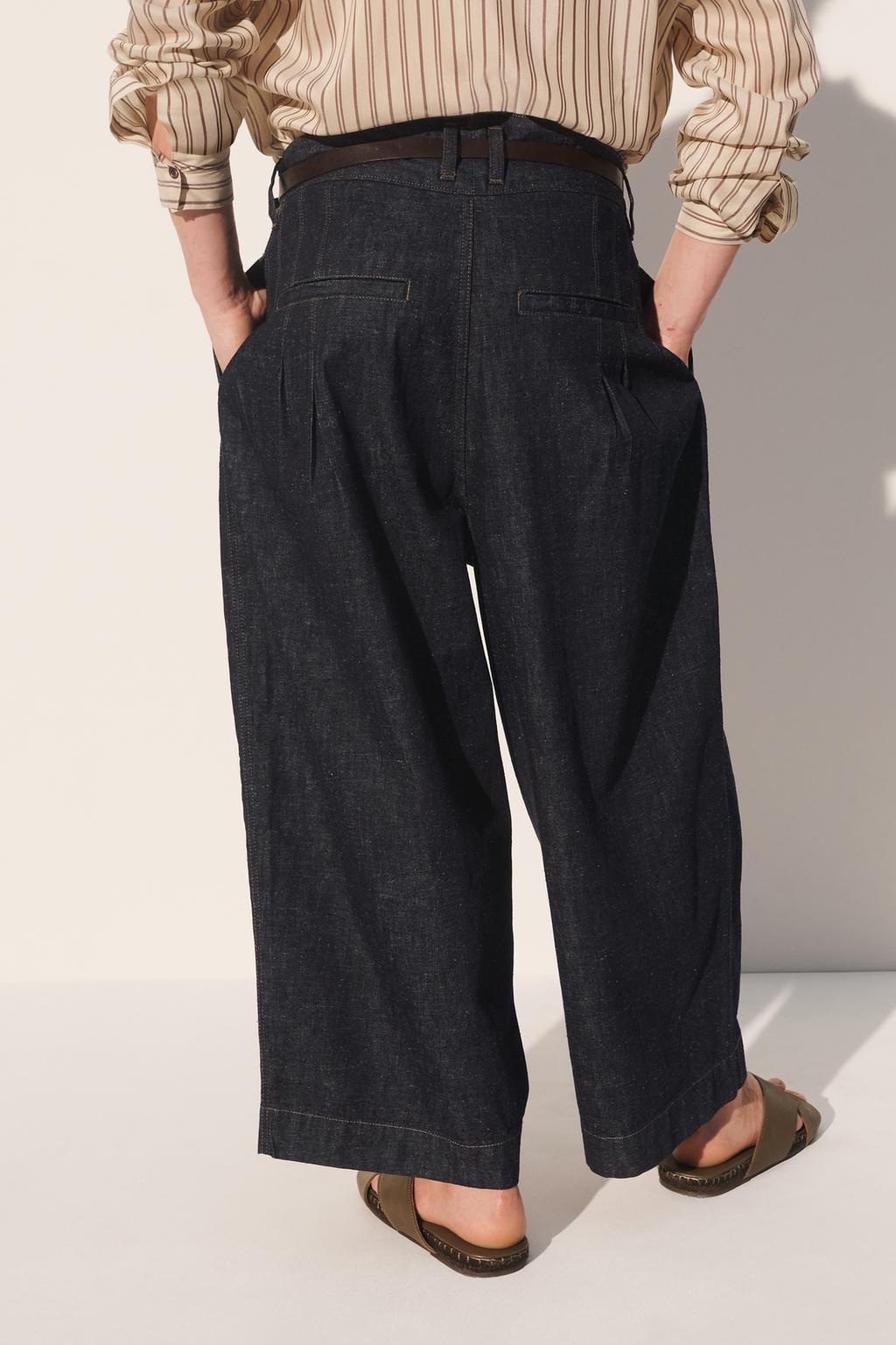 Джинсы с мягкими пузырями