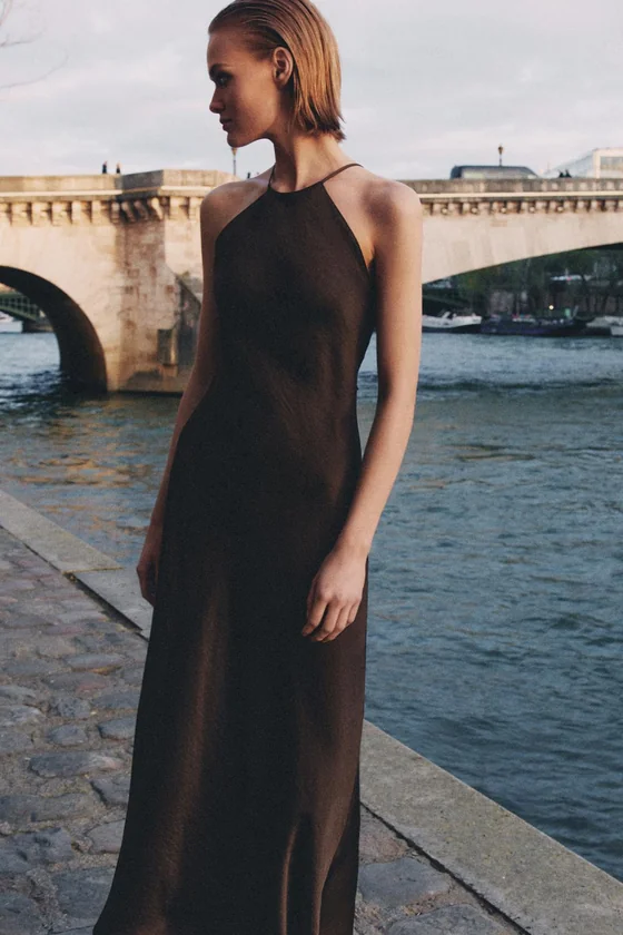 АТЛАСНОЕ ПЛАТЬЕ ХАЛТЕР коллекция Zara «ZW»