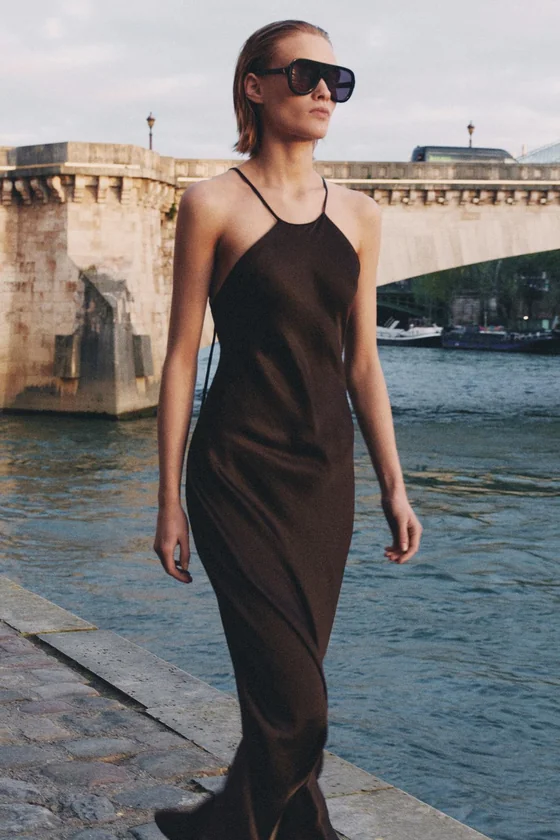 АТЛАСНОЕ ПЛАТЬЕ ХАЛТЕР коллекция Zara «ZW»
