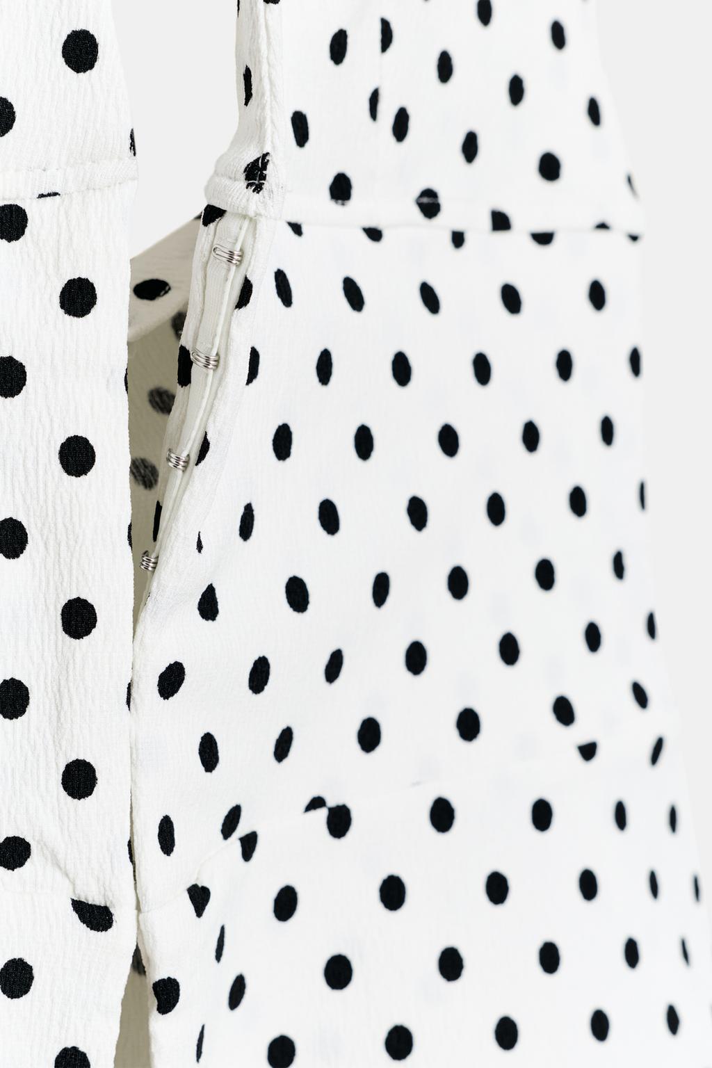 ЭЛАСТИЧНЫЙ ТОП ХАЛТЕР В ГОРОШЕК