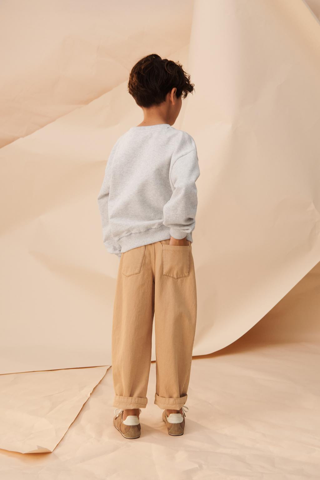 Свитшот с вышивкой из коллекции limited edition