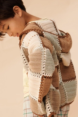 Кардиган с капюшоном из ажурных мотивов. лимитированное издание- Заказать в России