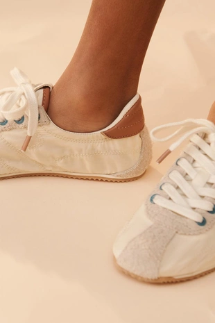 Кроссовки limited edition- Заказать в России