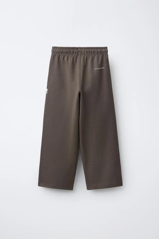 Прямые брюки из трикотажа из мягкой ткани