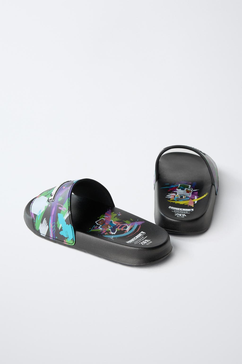 ШЛЕПАНЦЫ MINECRAFT © MOJANG AB. ™