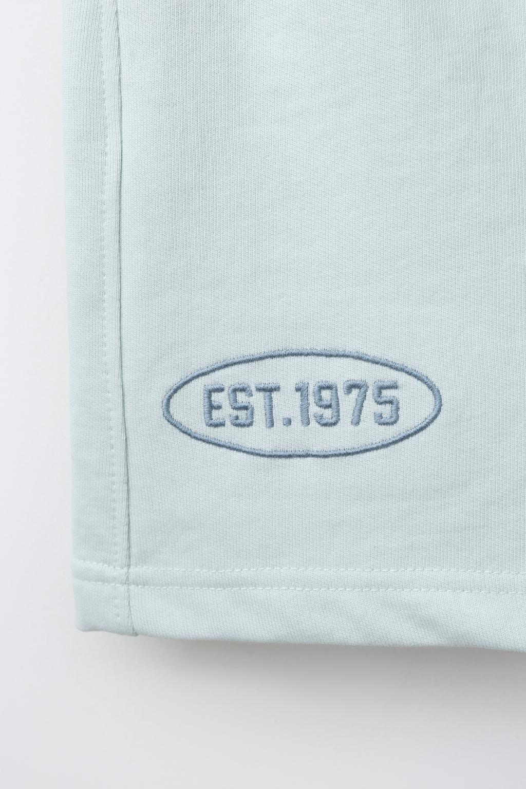 ШОРТЫ-ДЖОГГЕРЫ ИЗ МЯГКОЙ ТКАНИ