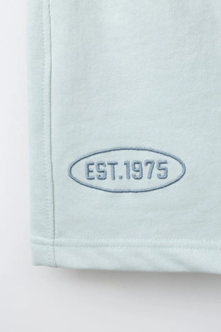 Шорты-джоггеры из мягкой ткани- Заказать в России