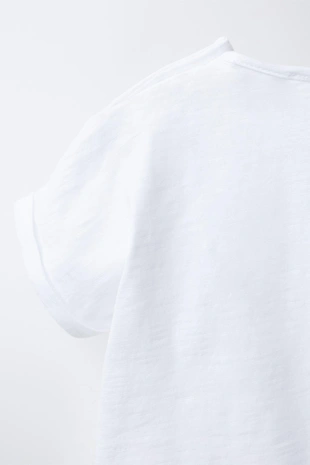 Однотонная футболыка- Заказать в России