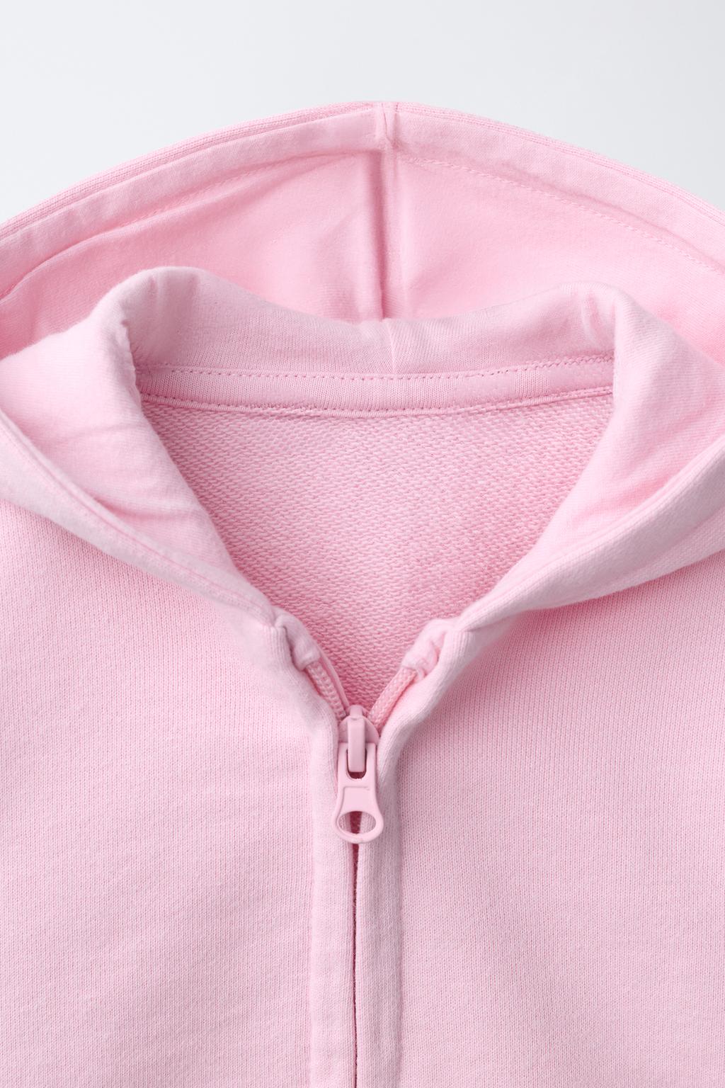 ОДНОТОННАЯ ТОЛСТОВКА НА МОЛНИИ