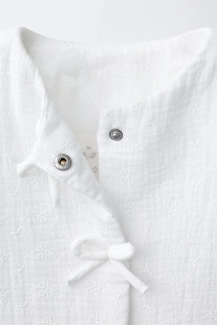 Куртка со швейцарской вышивкой- Заказать в России