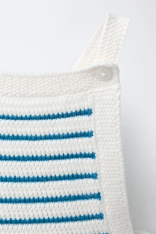 Короткий трикотажный комбинезон в полоску- Заказать в России