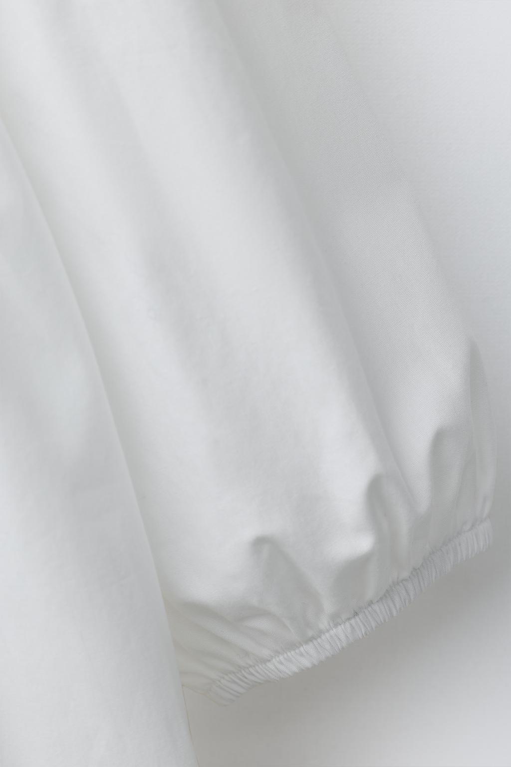 ПЛАТЬЕ ИЗ ПОПЛИНА С ВЫШИТЫМ ВОРОТНИКОМ