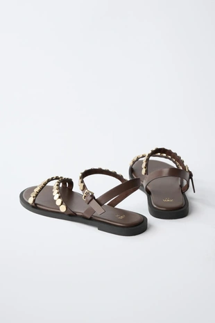 Босоножки с заклепками- Заказать в России