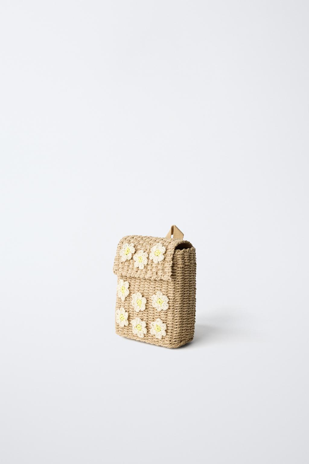 РЮКЗАК ИЗ РАФИИ С ЦВЕТАМИ