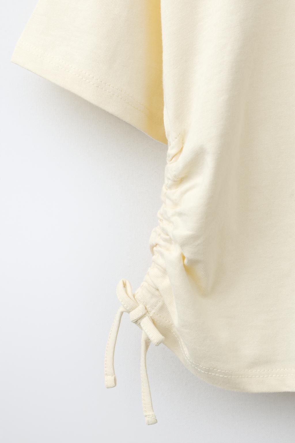 ФУТБОЛКА С НАДПИСЬЮ И РЮШАМИ