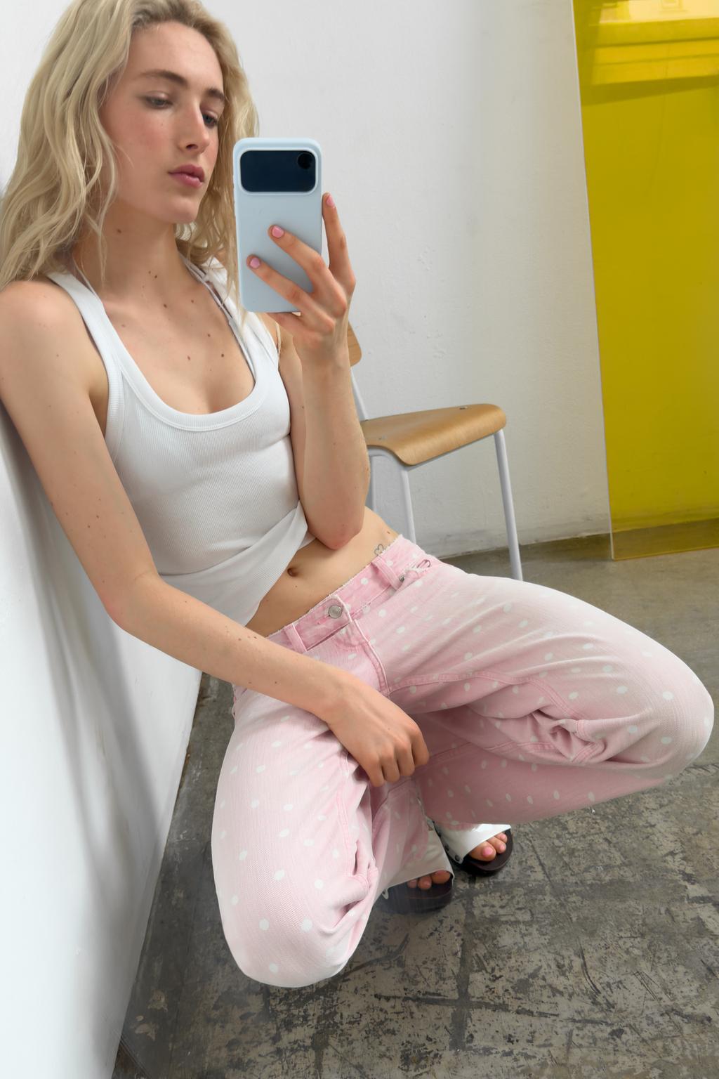 ДЖИНСЫ TRF WIDE-LEG С НИЗКОЙ ПОСАДКОЙ И ГОРОШКОМ