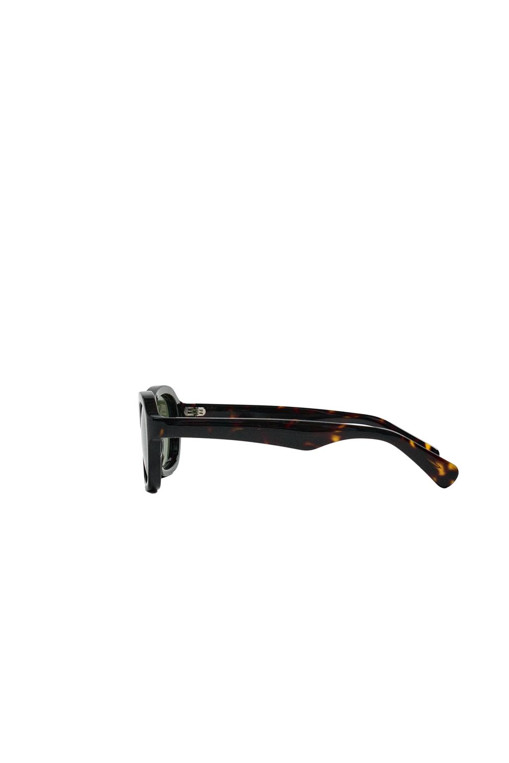 СОЛНЦЕЗАЩИТНЫЕ ОВАЛЬНЫЕ ОЧКИ