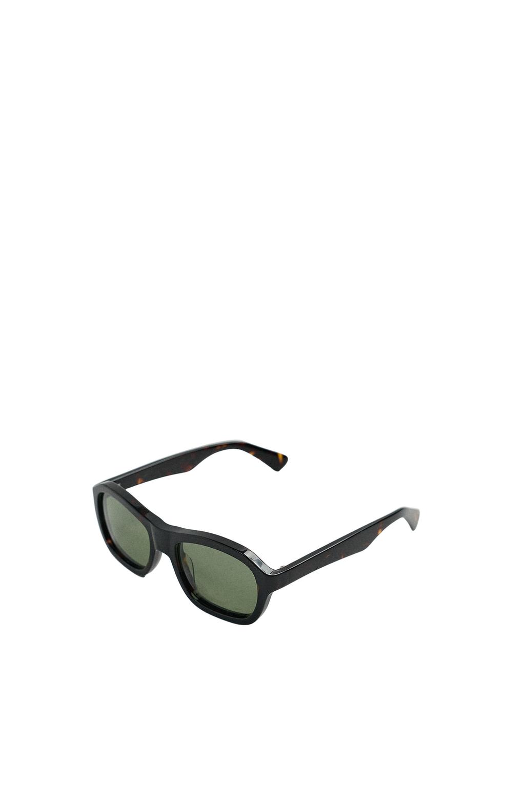 СОЛНЦЕЗАЩИТНЫЕ ОВАЛЬНЫЕ ОЧКИ