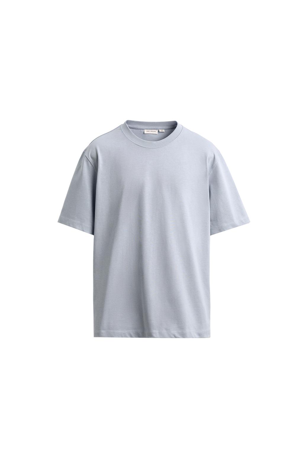 ПЛОТНАЯ ФУТБОЛКА С КОРОТКИМИ РУКАВАМИ