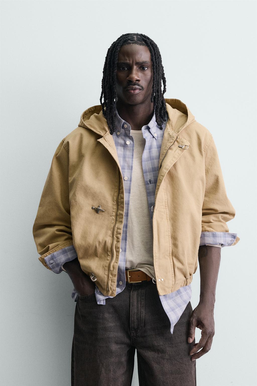 КУРТКА СВОБОДНОГО КРОЯ С КАПЮШОНОМ И НАВЕСНЫМИ ПЕТЛЯМИ