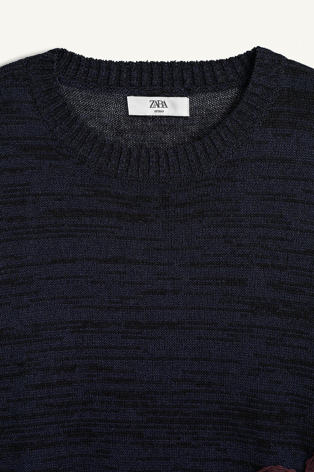 Джемпер с цветочным узором свободного кроя