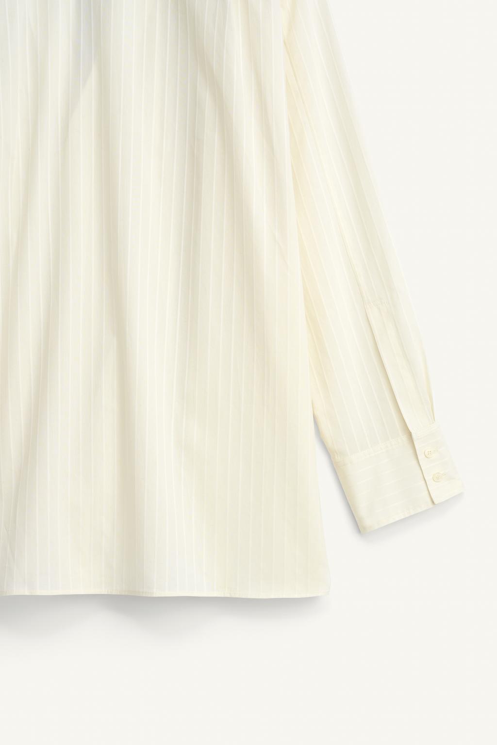 Рубашка-халат в полосатом джаккарде