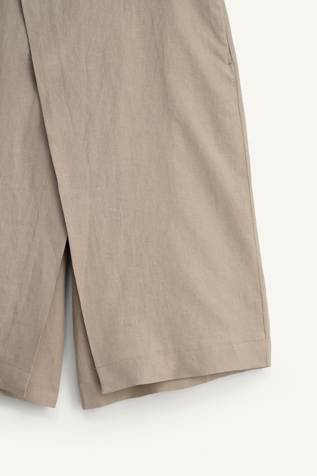 Широкие льняные бермуды на запах