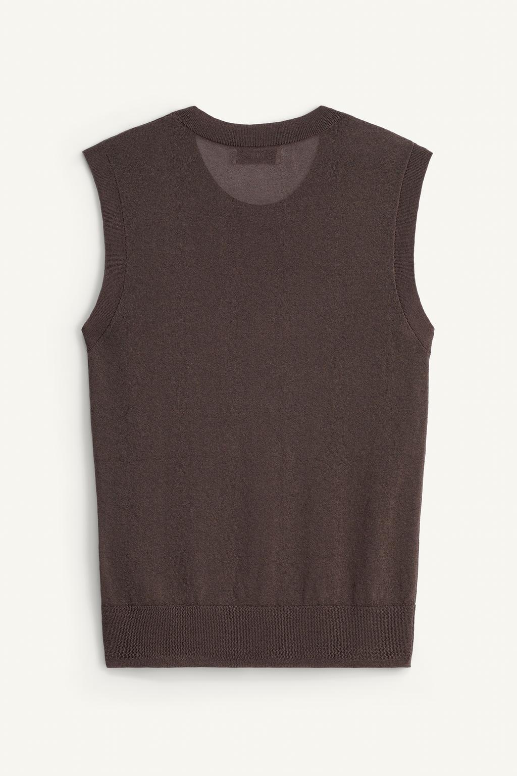 Трикотажный жилет с цветочным узором