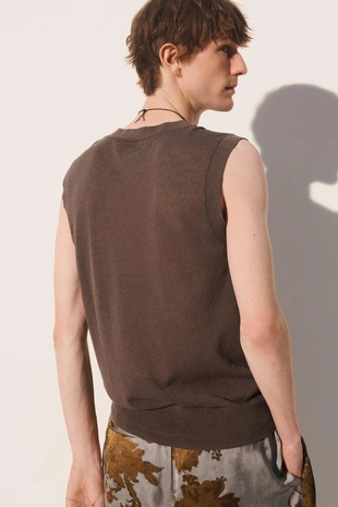 Трикотажный жилет с цветочным узором- Заказать в России