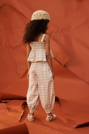 Топ в клетку с цветочной вышивкой limited edition- Заказать в России