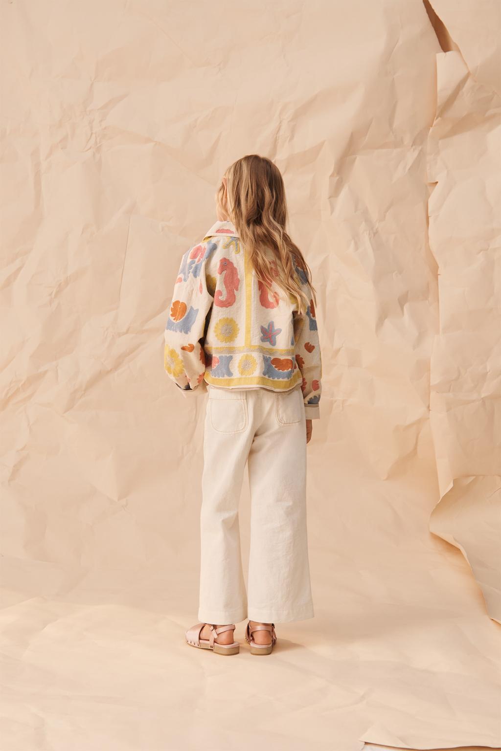 Куртка с вышивкой из лимитированной коллекции