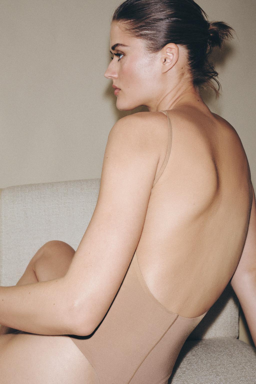 БОДИ С ПОЛИАМИДОМ НА БРЕТЕЛЯХ