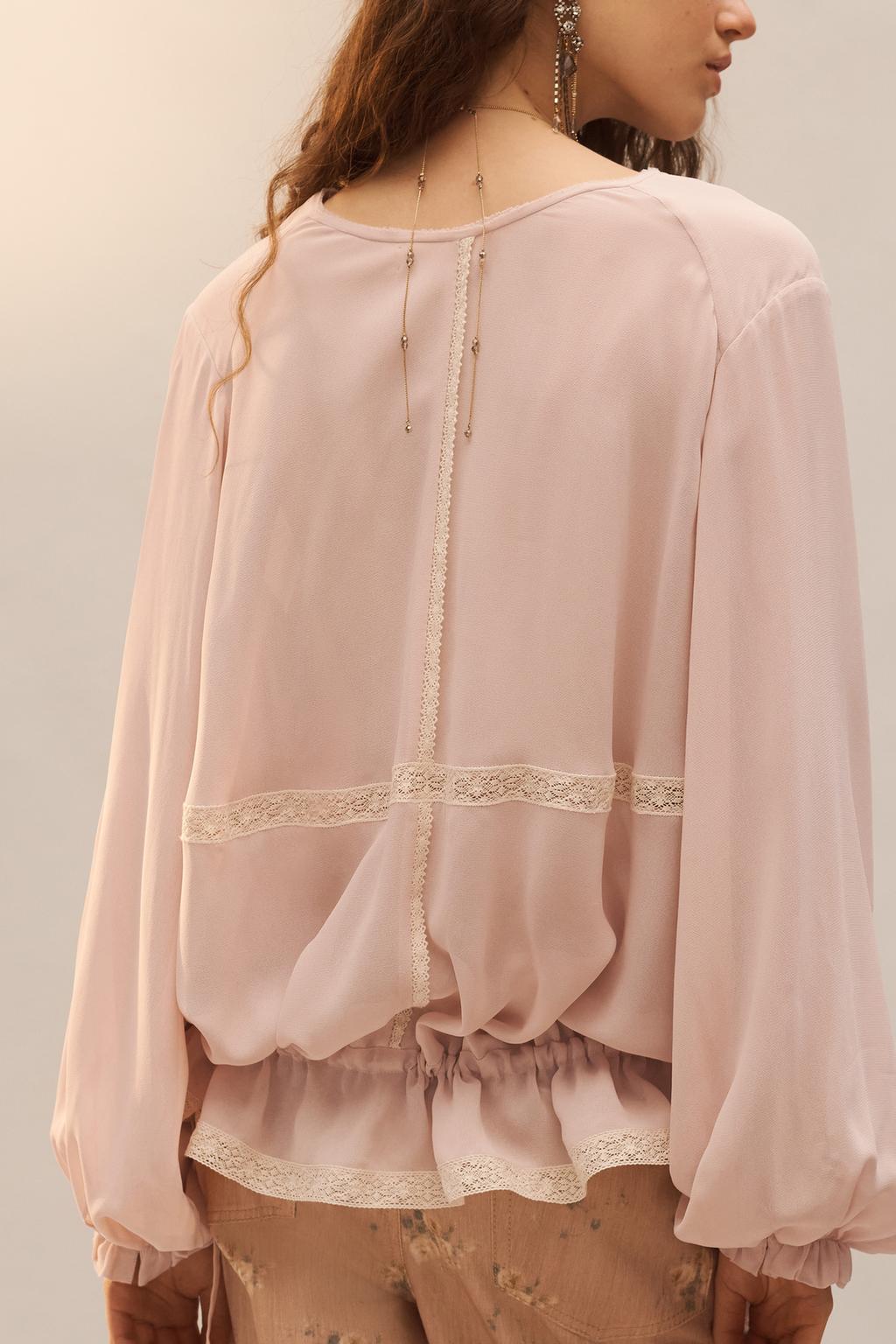 Рубашка с оборками из кружева limited edition
