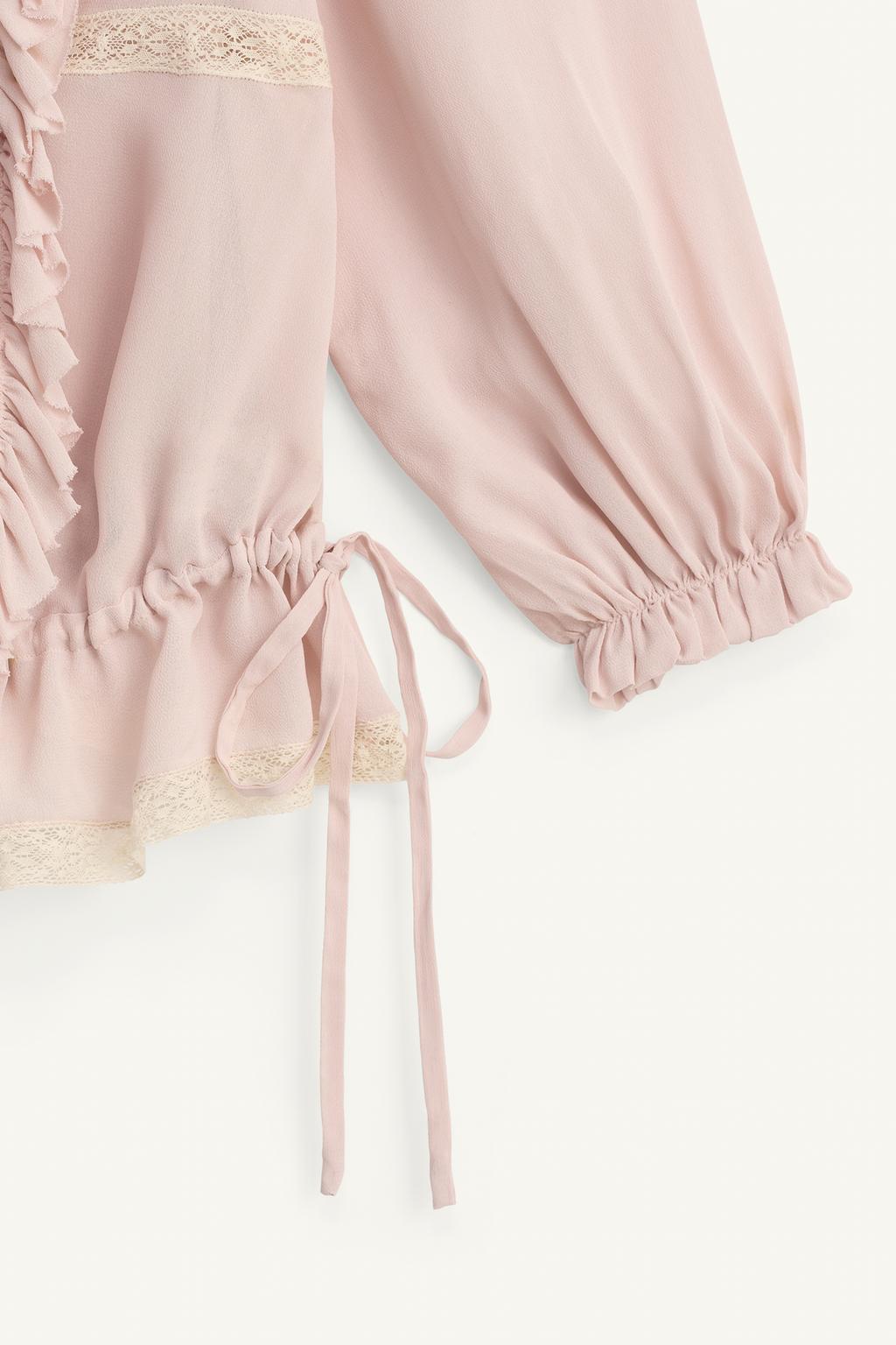 Рубашка с оборками из кружева limited edition