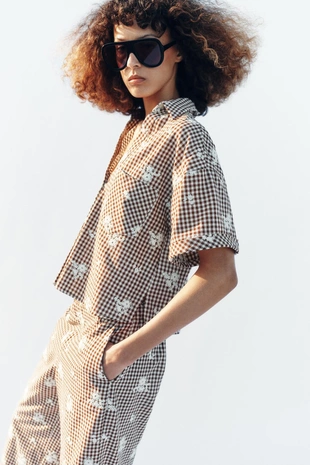 Рубашка в клетку с вышивкой