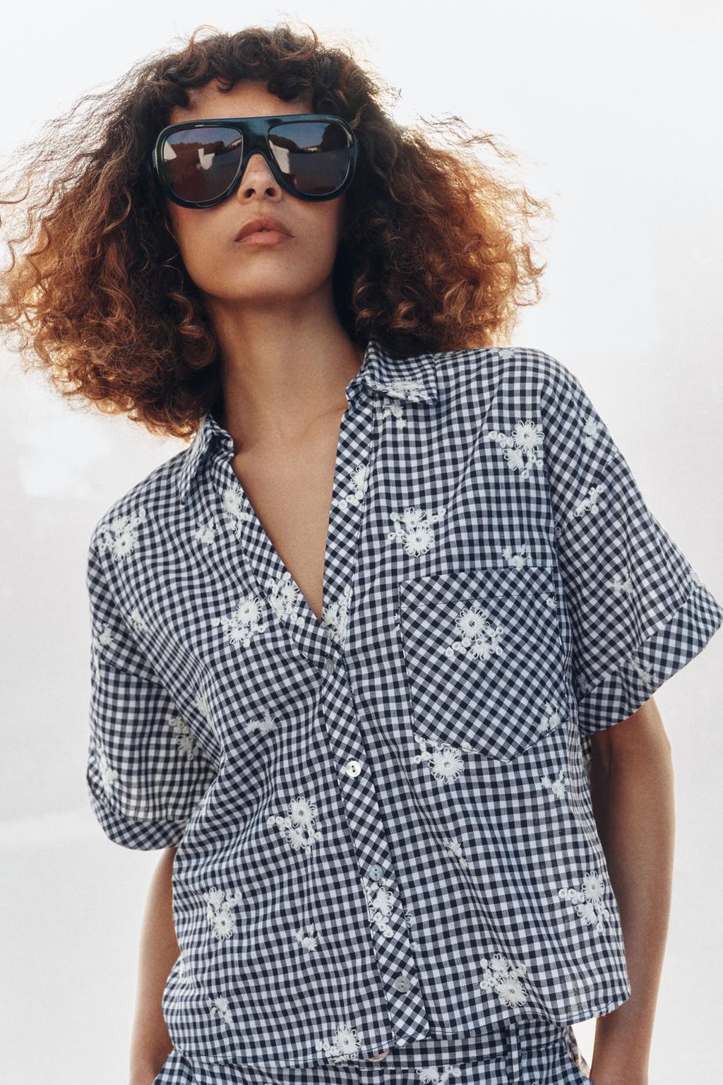 РУБАШКА В КЛЕТКУ С ВЫШИВКОЙ