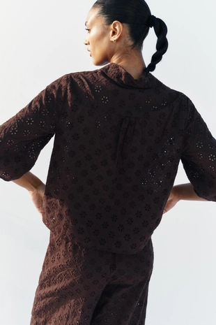 Рубашка с ажурной вышивкой- Заказать в России