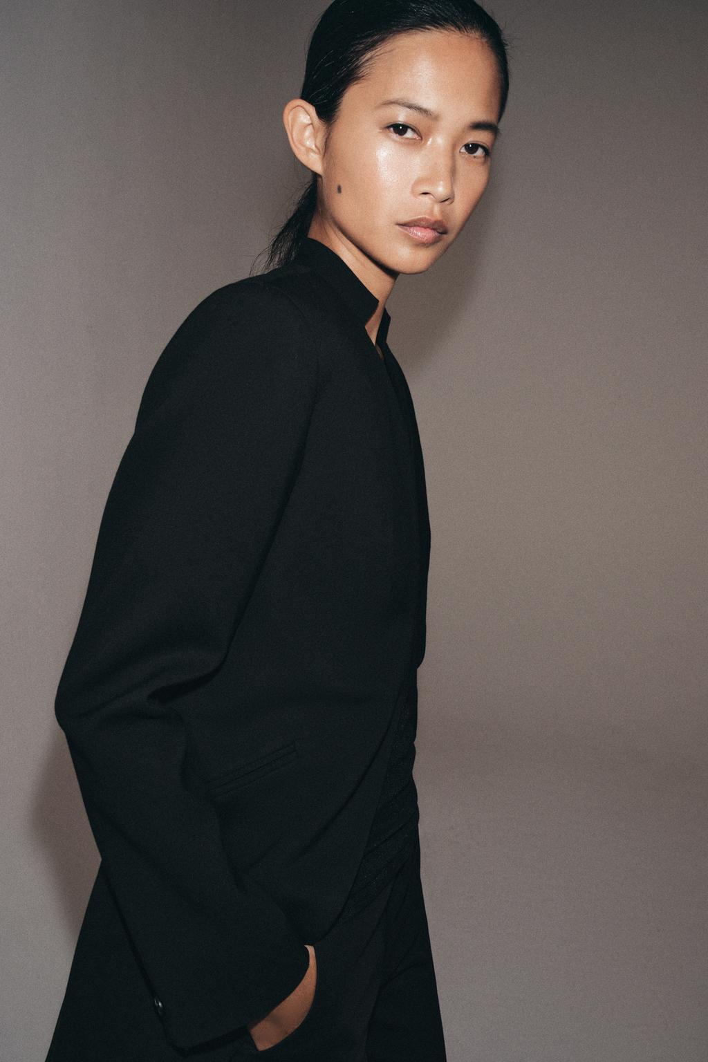 ДЛИННЫЙ МИНИМАЛИСТИЧНЫЙ БЛЕЙЗЕР — ZW COLLECTION LIMITED EDITION