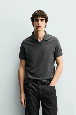 Поло из рельефного пике