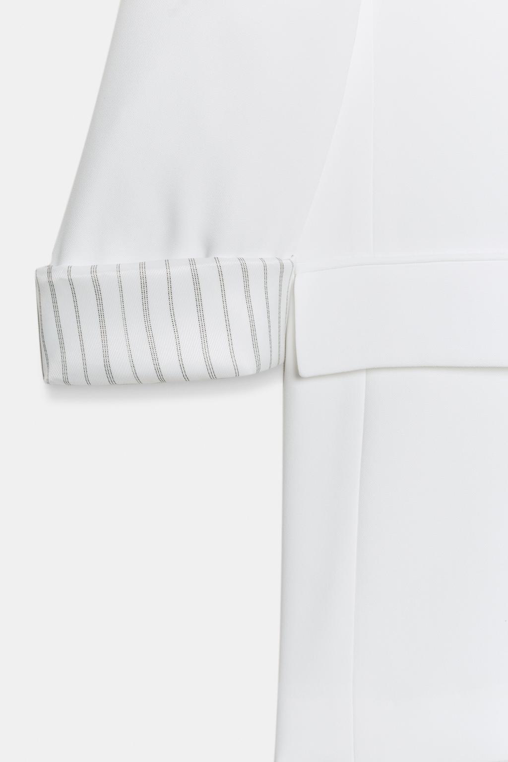 БЛЕЙЗЕР С РУКАВАМИ 3/4 И ПРИНТОВАННЫМИ МАНЖЕТАМИ