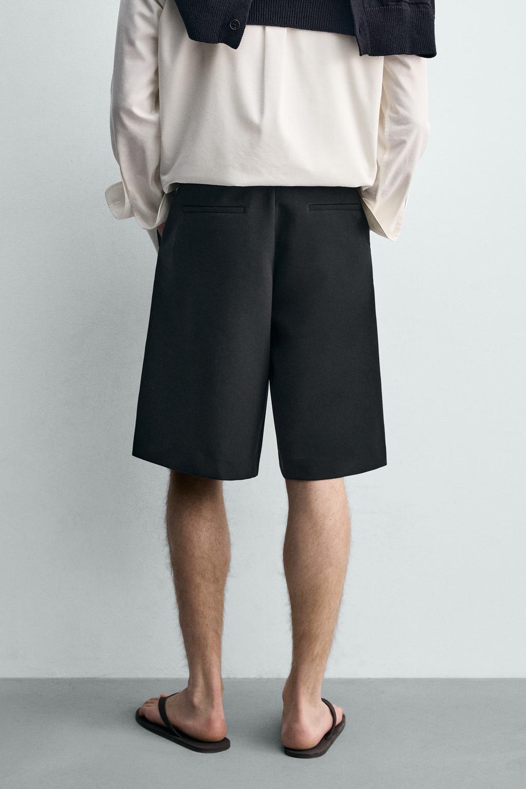 СВОБОДНЫЕ БЕРМУДЫ СО СКЛАДКАМИ