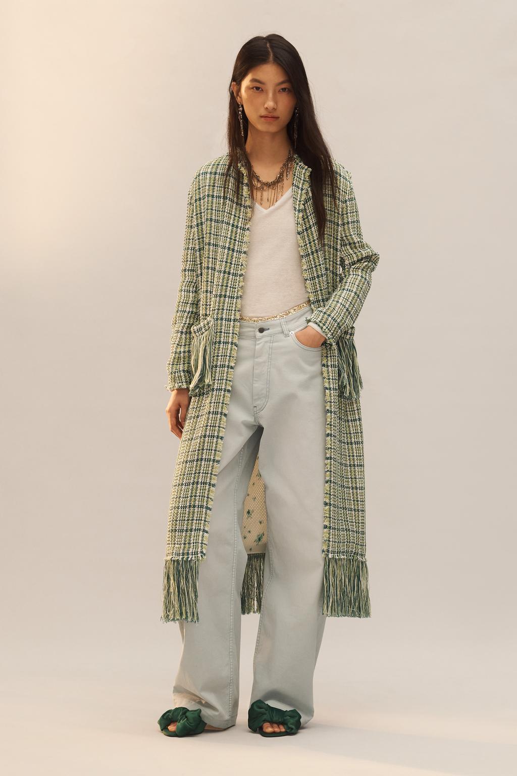 Пальто с отделкой бахромой из текстурированной ткани (limited edition)