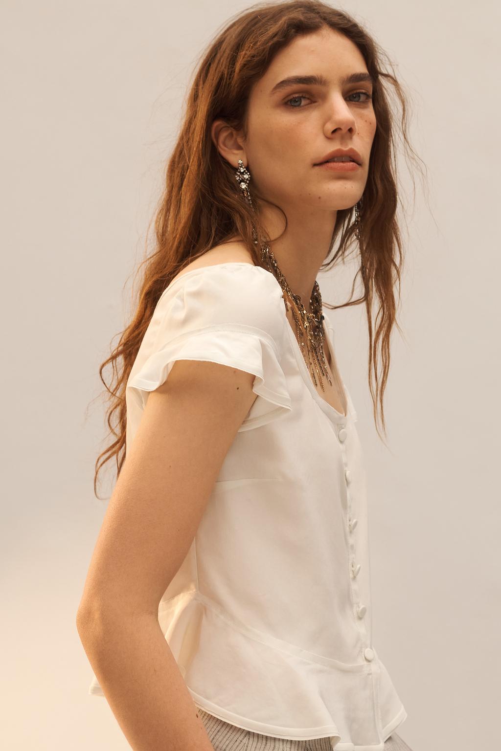 Топ с романтической планкой на пуговицах (лимитированное издание)