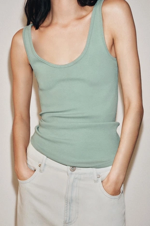 Хлопковый топ на бретелях