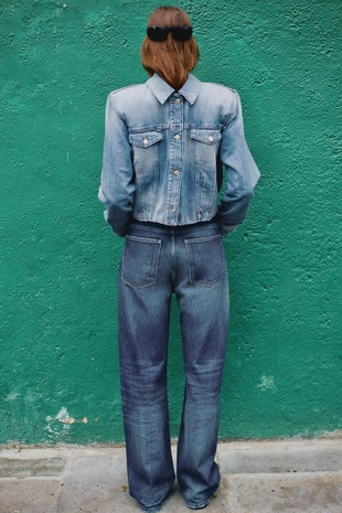 Укороченная джинсовая куртка Trf со складками- Заказать в России